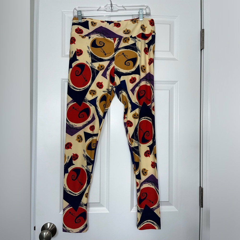 LuLaRoe butter soft leggings Disney Nightmare Before Christmas size T&C XL XXL